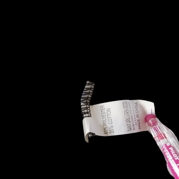 XL Black, multi color lips - Picture 5 of 7